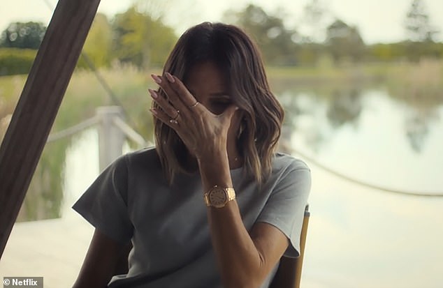 Harper sốc khi mẹ bị chê 