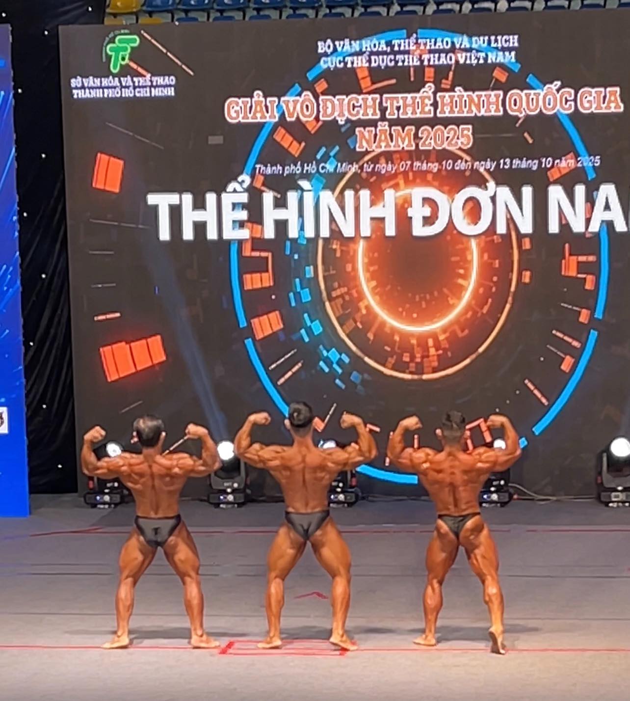 Phạm Văn Mách 48 tuổi vẫn vô địch giải thể hình quốc gia- Ảnh 3.