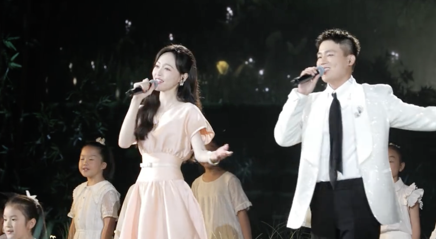 Nữ thần visual có đôi chân cực phẩm nhất nhì showbiz, ít khi hát những đã cất giọng thì bao lụy tim- Ảnh 1.