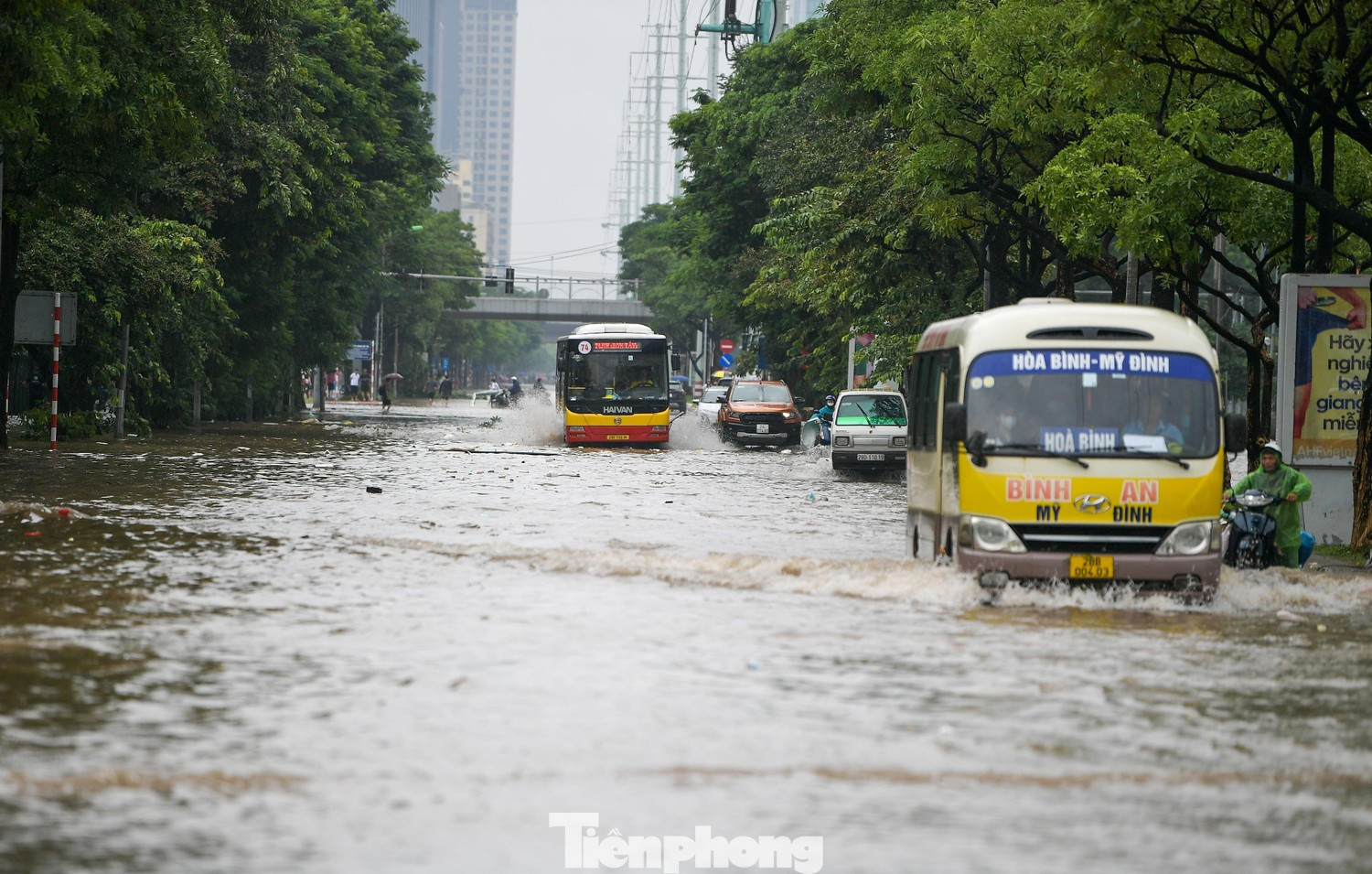 Vì sao Hà Nội bị 'nhấn chìm' sau trận mưa lớn?- Ảnh 5.
