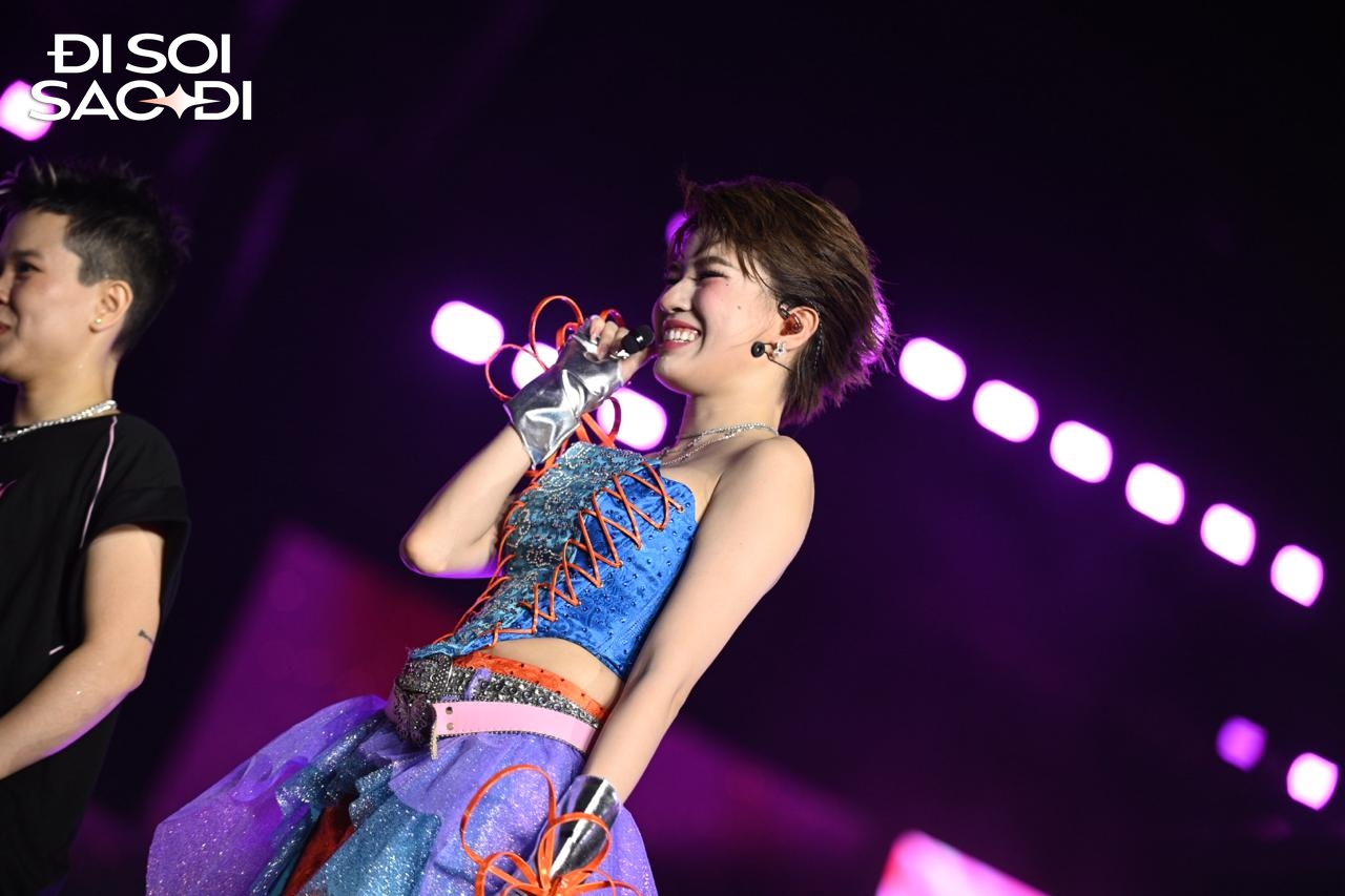 Concert Em Xinh Say Hi tại Mỹ Đình: Thấp thỏm suốt nhiều ngày vì mưa ngập, nhưng cuối cùng "trộm vía" quá!- Ảnh 9.