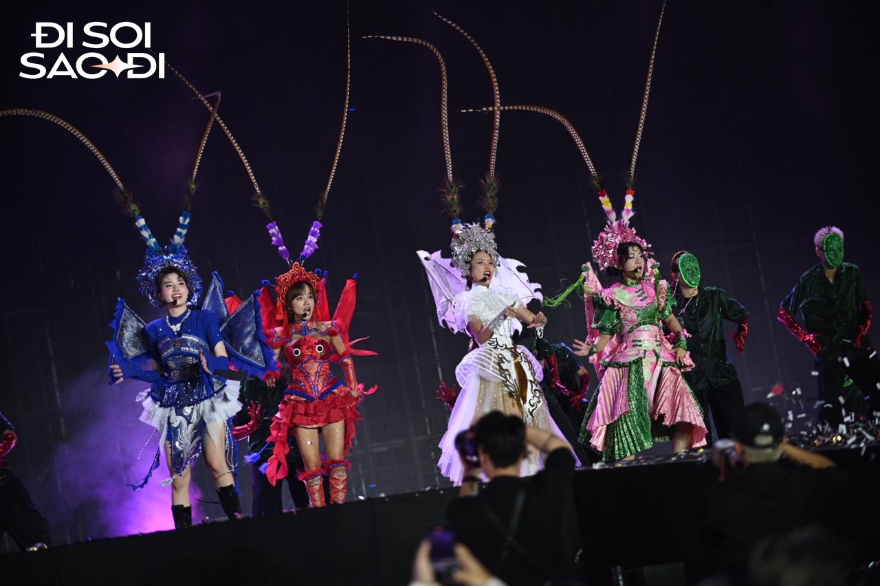 Concert Em Xinh Say Hi tại Mỹ Đình: Thấp thỏm suốt nhiều ngày vì mưa ngập, nhưng cuối cùng "trộm vía" quá!- Ảnh 4.