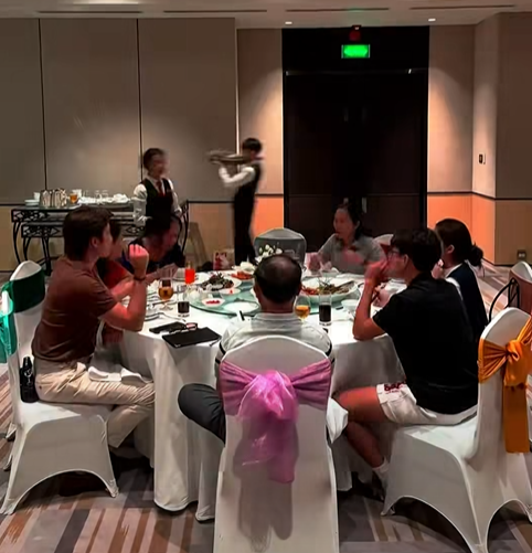Cặp diễn viên phim giờ vàng hot nhất VFC đáp trả căng trước thềm đám cưới- Ảnh 2.