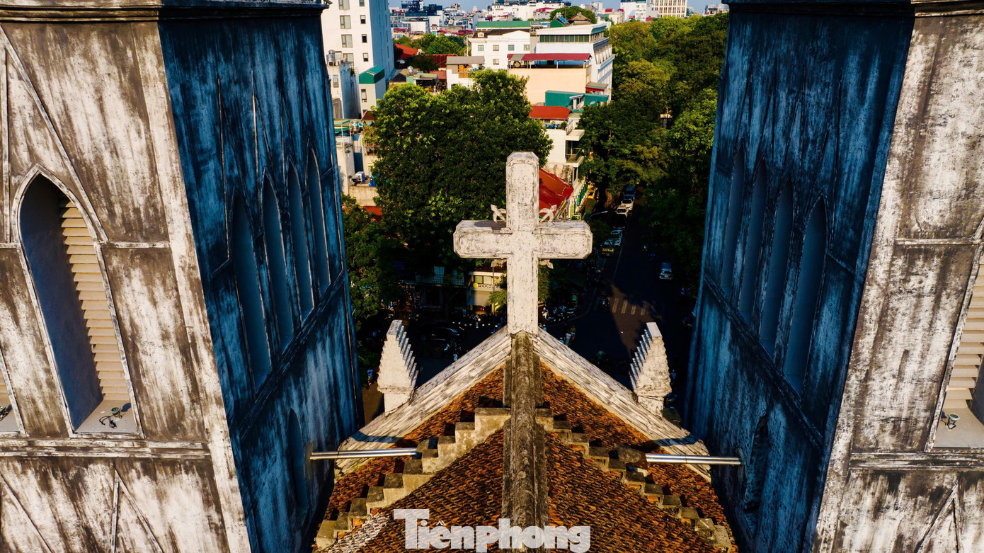 Sắc thu dịu dàng phủ khắp Hà Nội khiến lòng người đắm say- Ảnh 12.