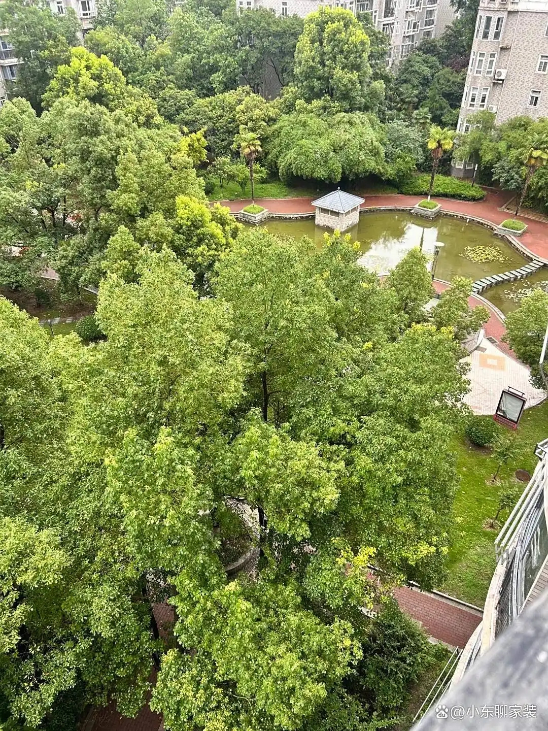 Ngày càng nhiều gia đình thích mua nhà có đặc điểm này: Lúc đầu không ít người chê, càng ở mới càng thấy “lãi”- Ảnh 3.
