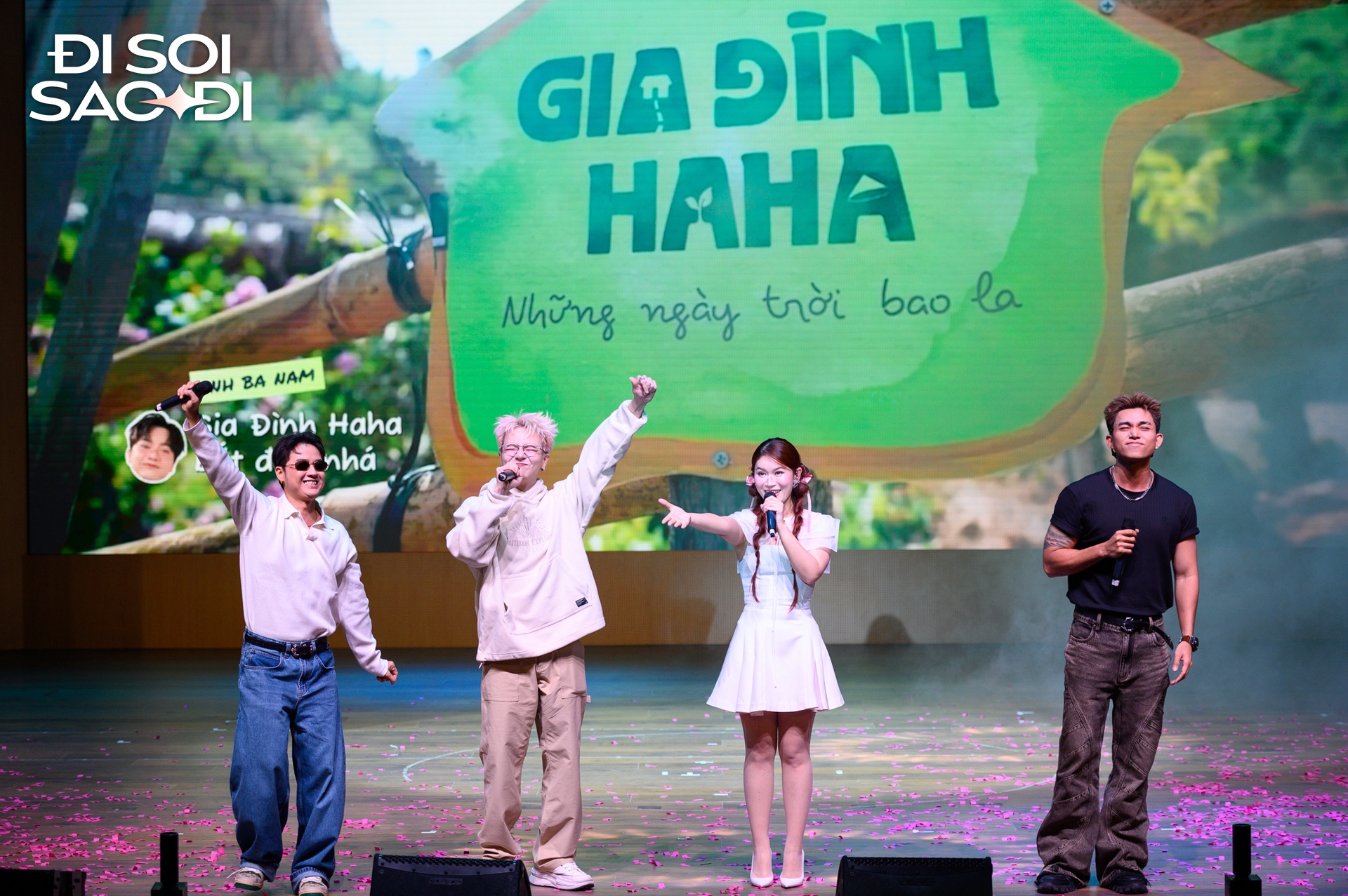 Ngọc Thanh Tâm công khai thân mật với 