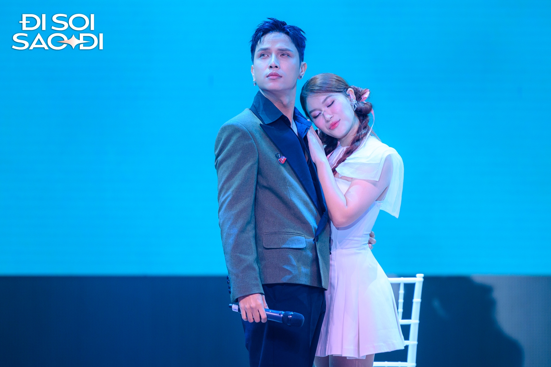 Ngọc Thanh Tâm công khai thân mật với 