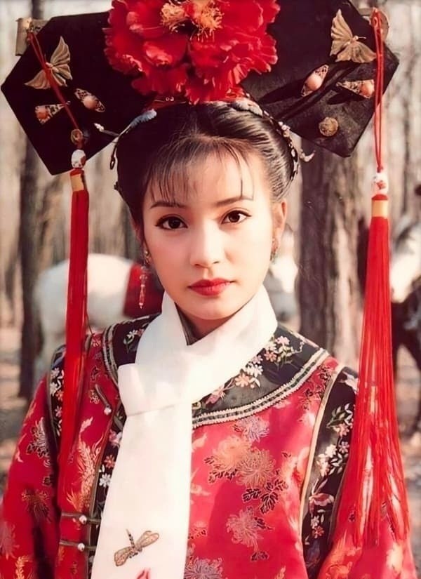 Gần 30 năm xem Hoàn Châu Cách Cách tôi mới phát hiện ra: Hóa ra đây mới là tên thật của Tiểu Yến Tử, liên quan đến 1 nhân vật không ai ngờ- Ảnh 1.