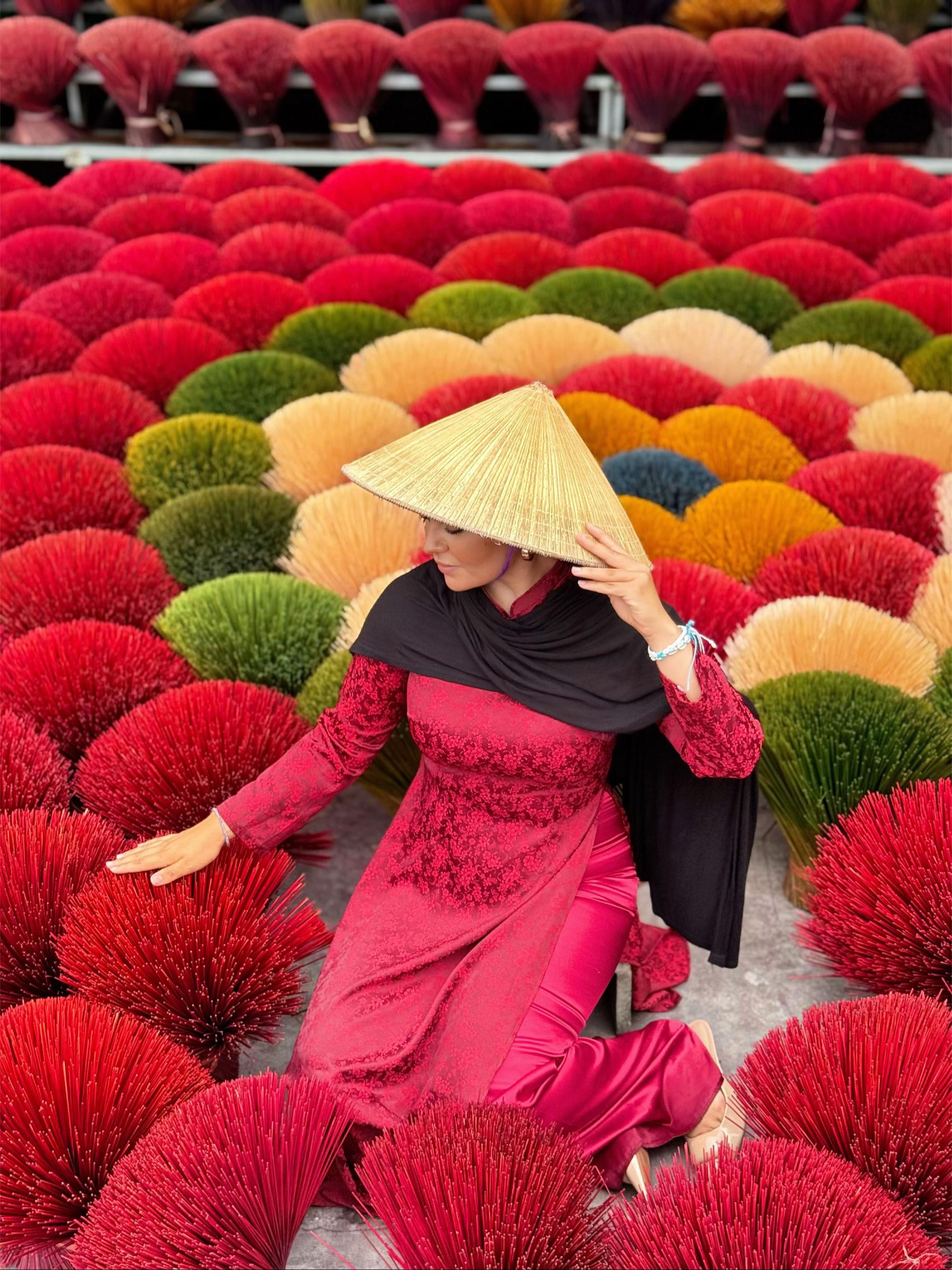 Khách Tây trầm trồ trước ngôi làng ở Hà Nội, nhận xét: 