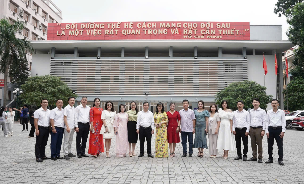 63 năm Tạp chí Thanh niên đồng hành cùng bạn đọc cả nước vững bước tiến vào kỷ nguyên giàu mạnh hùng cường của dân tộc- Ảnh 5.