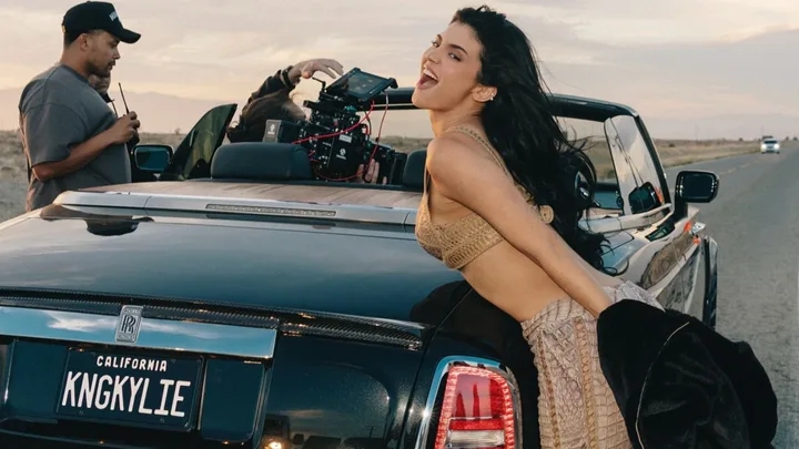 Sống đủ lâu để thấy Kylie Jenner làm điều này!- Ảnh 6.