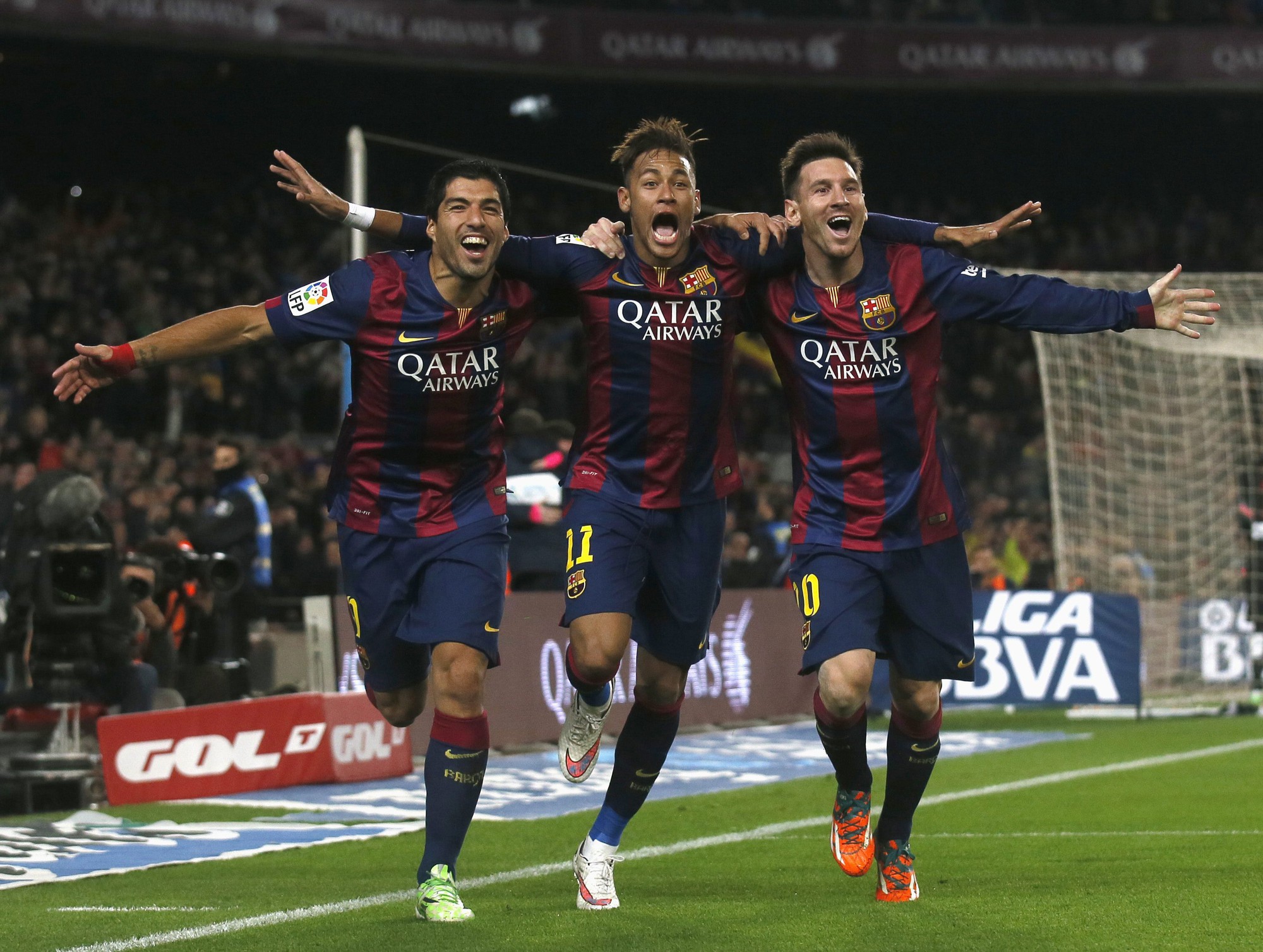 MSN là ai mà gây xôn xao làng bóng đá thế giới?- Ảnh 1.