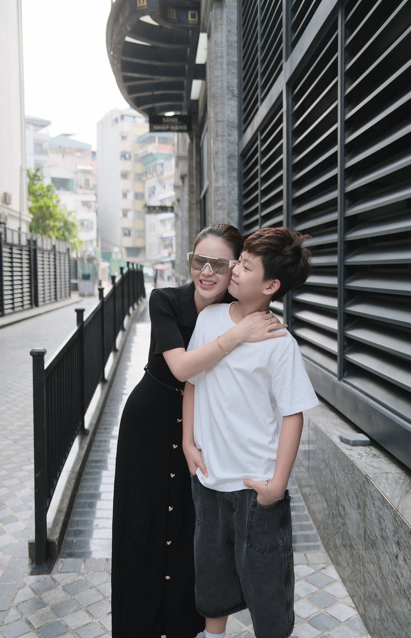 Lương Thu Trang làm mẹ đơn thân, con trai 11 tuổi sắp cao bằng mẹ, ra dáng soái ca nhí- Ảnh 2. Lương Thu Trang làm mẹ đơn thân, con trai 11 tuổi sắp cao bằng mẹ, ra dáng soái ca nhí- Ảnh 2.