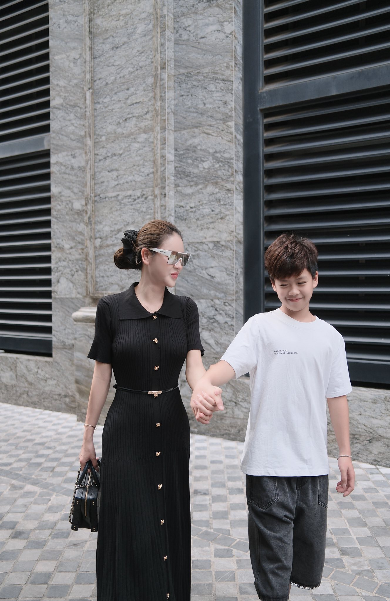 Lương Thu Trang làm mẹ đơn thân, con trai 11 tuổi sắp cao bằng mẹ, ra dáng soái ca nhí- Ảnh 5. Lương Thu Trang làm mẹ đơn thân, con trai 11 tuổi sắp cao bằng mẹ, ra dáng soái ca nhí- Ảnh 5.