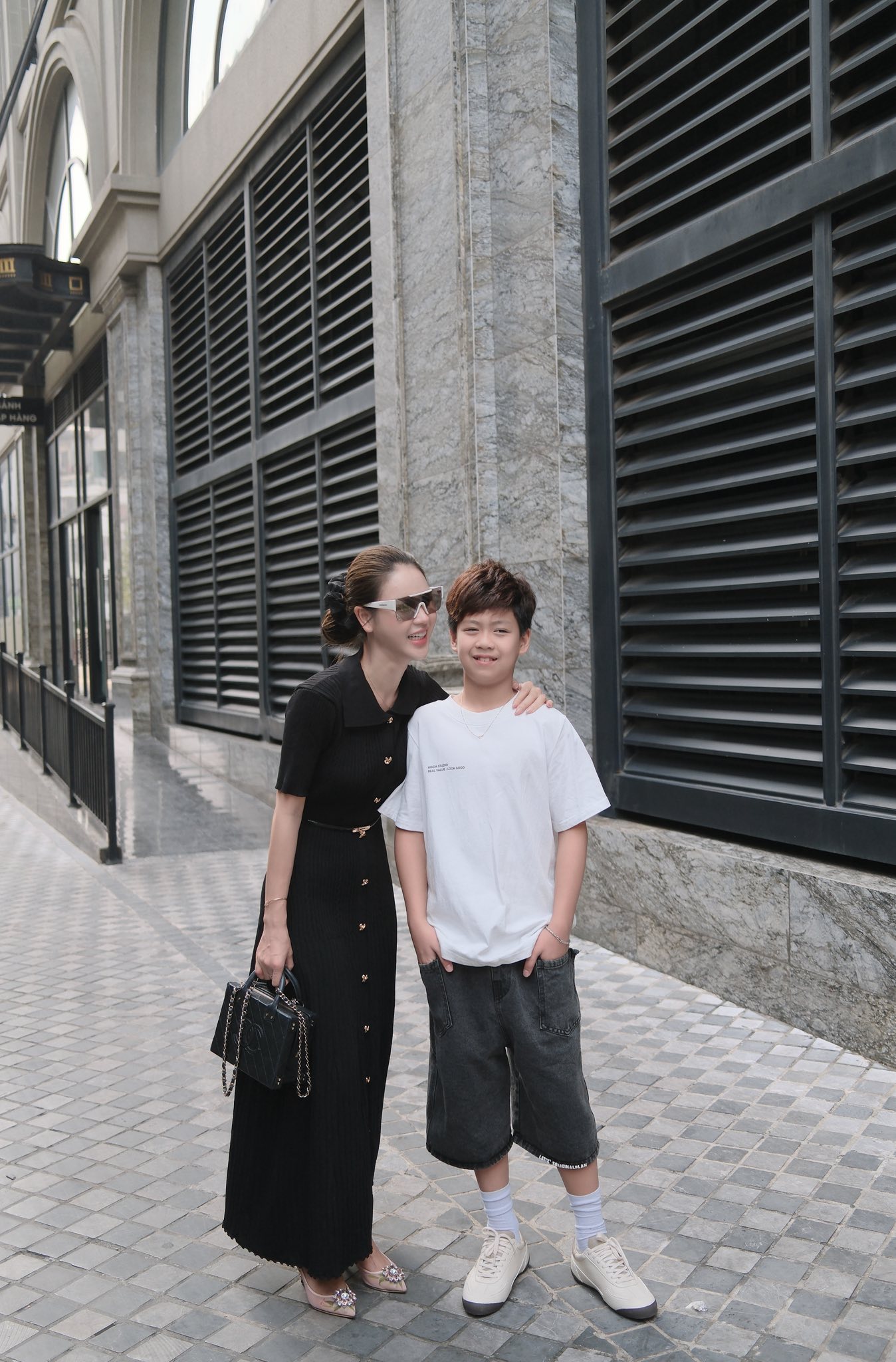 Lương Thu Trang làm mẹ đơn thân, con trai 11 tuổi sắp cao bằng mẹ, ra dáng soái ca nhí- Ảnh 1. Lương Thu Trang làm mẹ đơn thân, con trai 11 tuổi sắp cao bằng mẹ, ra dáng soái ca nhí- Ảnh 1.