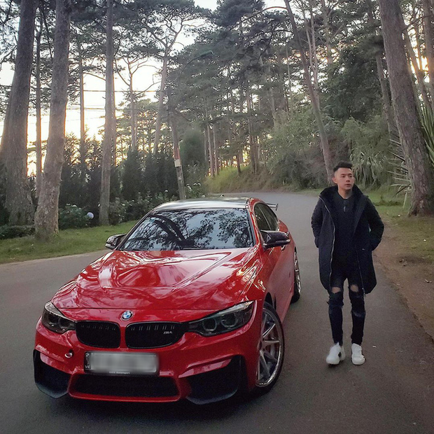 Soi d&agrave;n xe của 'cực phẩm một thời' Tống Đ&ocirc;ng Khu&ecirc;: Từ McLaren, Ferrari đến Rolls-Royce, c&oacute; xe d&ugrave;ng tiền bạn g&aacute;i để mua- Ảnh 10.