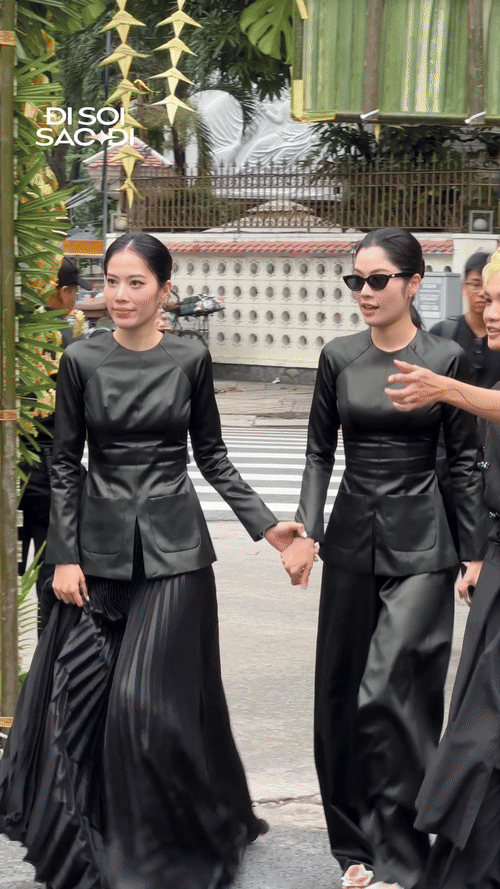 Á hậu bị đồn hẹn hò doanh nhân Đức Phạm: Ngồi Bentley đi sự kiện, nhưng ra về sao thế này?- Ảnh 25.