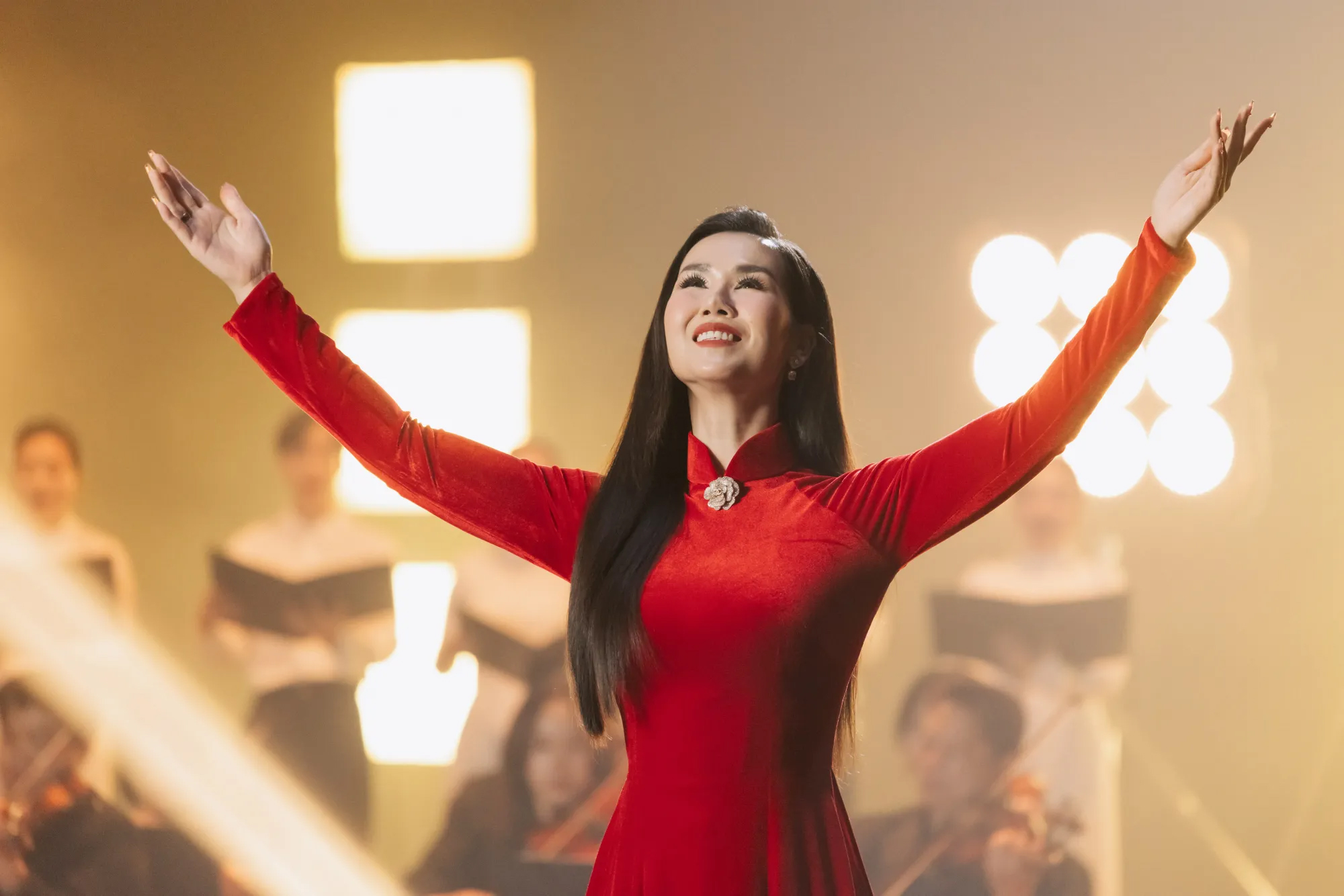 Ngoài giảm cân, đây là "vũ khí đáng gờm" nhất giúp Võ Hạ Trâm ngày càng xinh đẹp, rạng rỡ như chưa từng sinh nở- Ảnh 9.