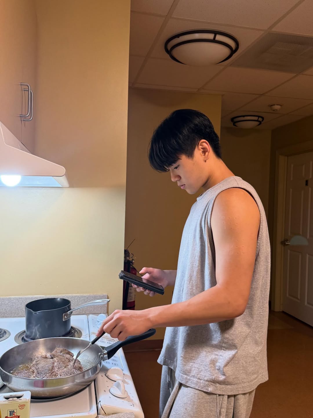 Không thể nhận ra cậu bé mắt hí của Bố Ơi Mình Đi Đâu Thế được nữa!- Ảnh 12.