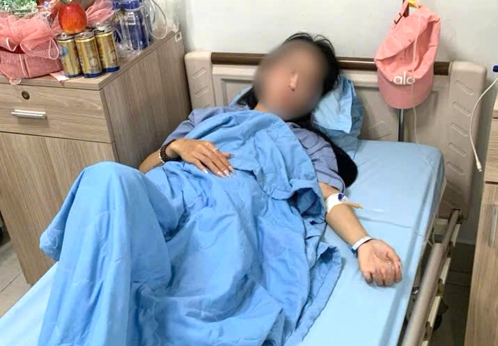 CLIP: Người phụ nữ nghi bị chồng cũ đánh dã man- Ảnh 2. CLIP: Người phụ nữ nghi bị chồng cũ đánh dã man- Ảnh 2.