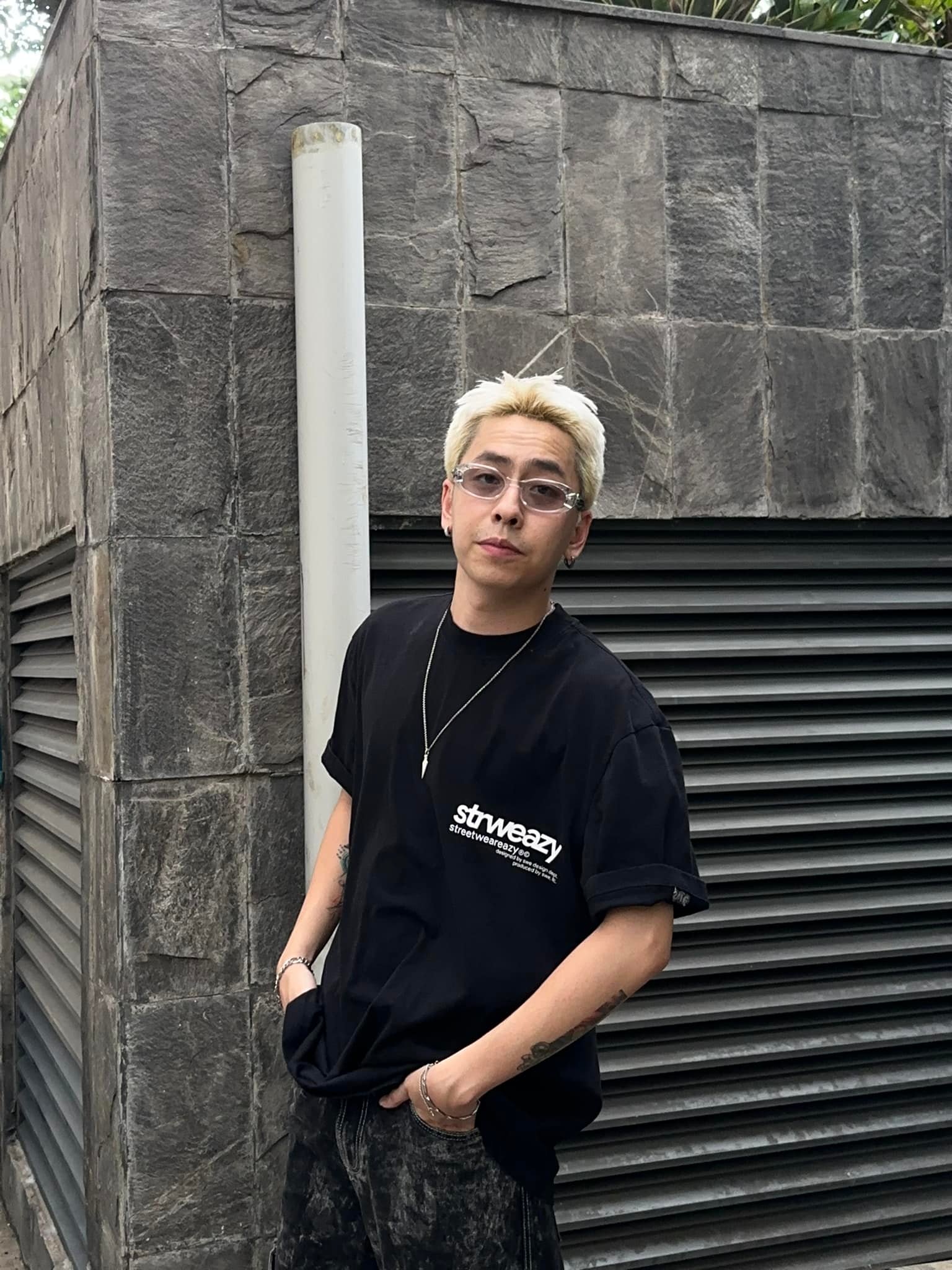 Nam rapper 7 năm “vô hình” giữa Vbiz vì cái mác hiện tượng mạng- Ảnh 5. Nam rapper 7 năm “vô hình” giữa Vbiz vì cái mác hiện tượng mạng- Ảnh 5.
