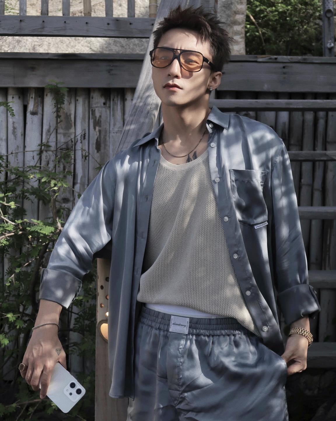 Sơn Tùng M-TP, HIEUTHUHAI dạo này- Ảnh 2. Sơn Tùng M-TP, HIEUTHUHAI dạo này- Ảnh 2.