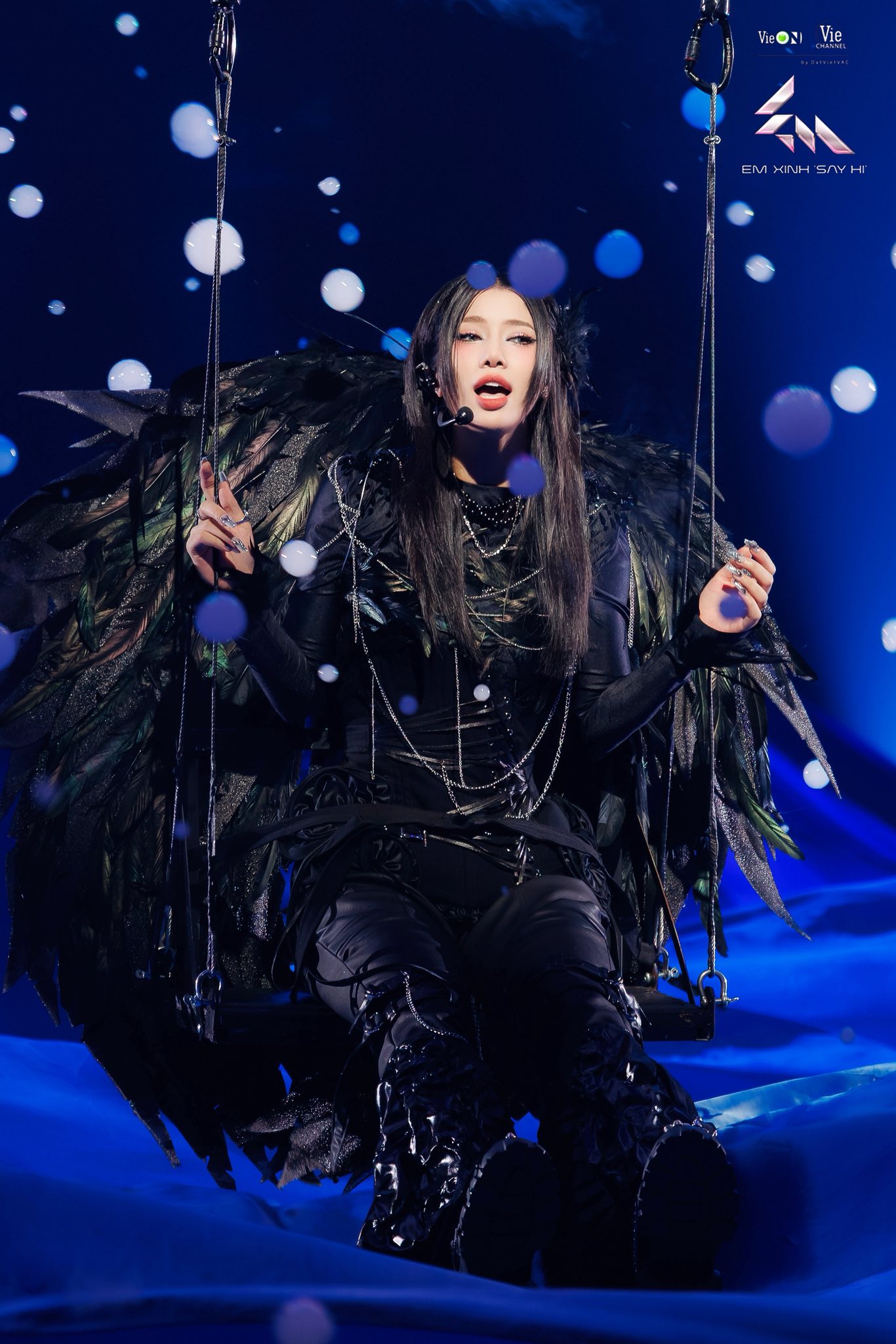 Ở đâu có Lyhan, ở đó có drama- Ảnh 4. Ở đâu có Lyhan, ở đó có drama- Ảnh 4.