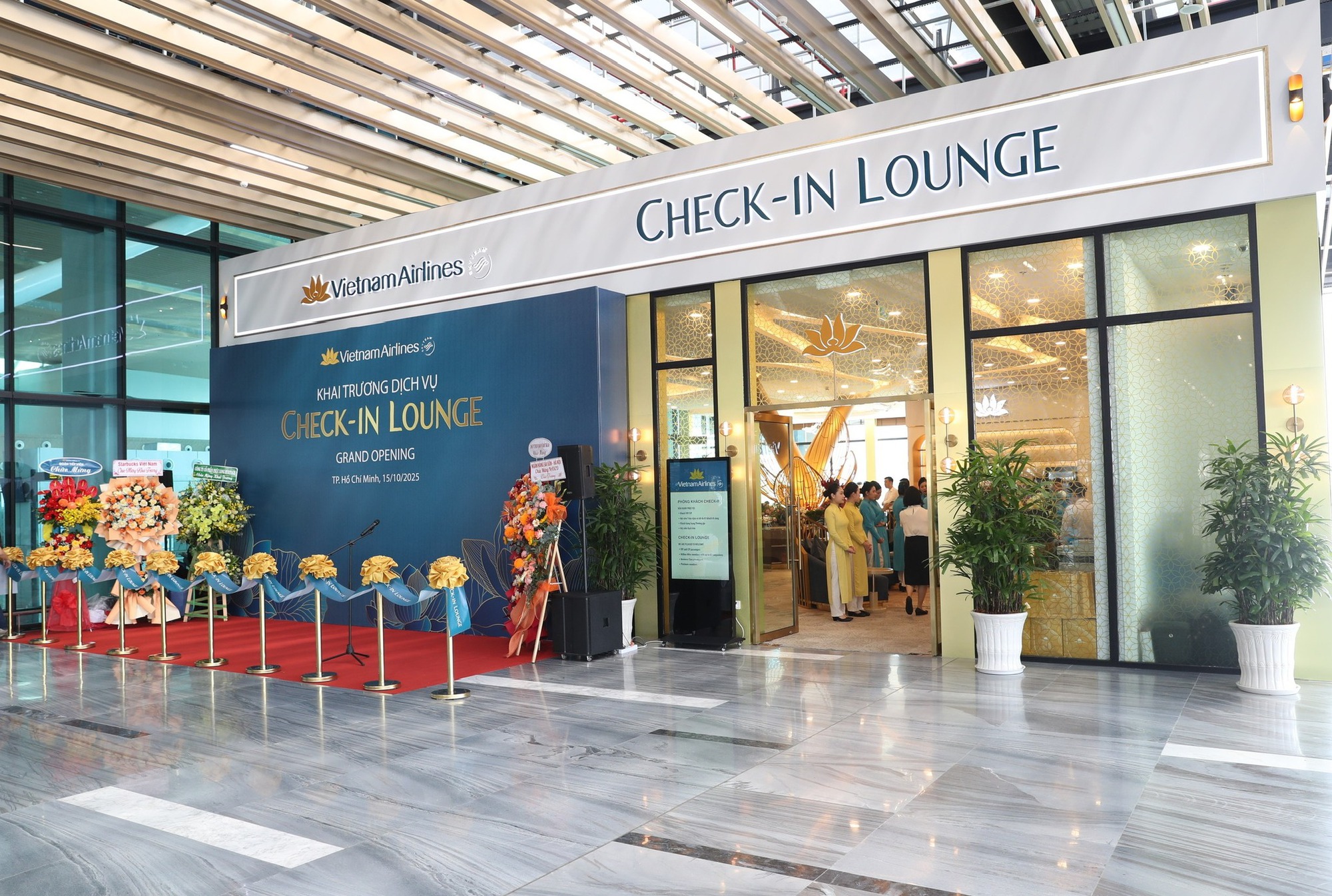 Vietnam Airlines có động thái mới chưa từng có ở Việt Nam- Ảnh 1.
