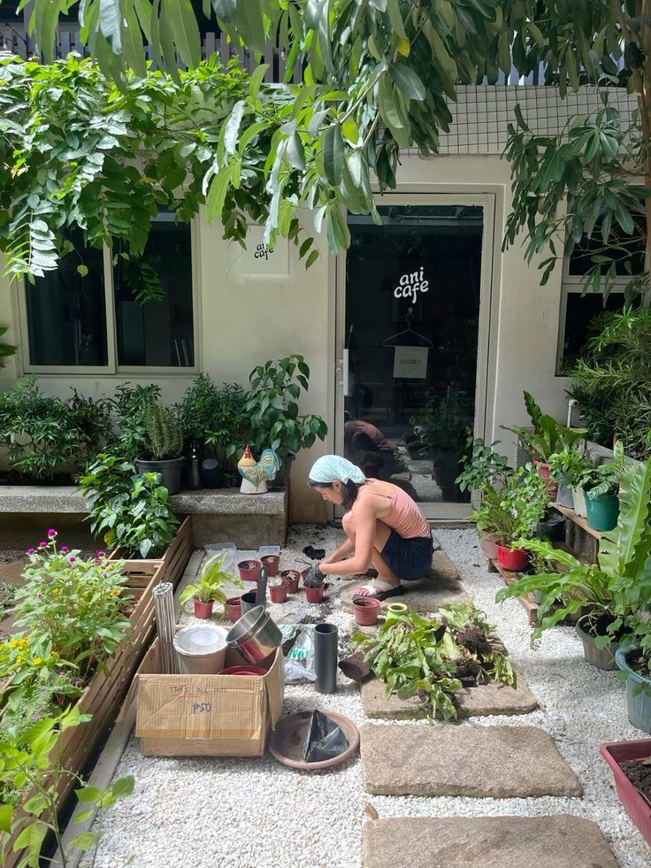 Sau tuổi 50, cha mẹ nên học cách "lùi lại một bước" đó mới là khôn ngoan- Ảnh 1.