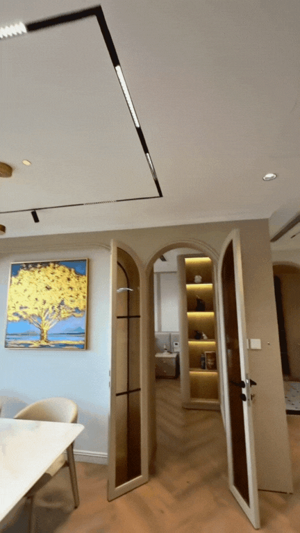 10 nghìn người xuýt xoa trước căn hộ duplex với ban công xanh mướt lưng chừng trời: "Ở chung cư mà sướng hơn cả nhà phố thế này?"- Ảnh 5.