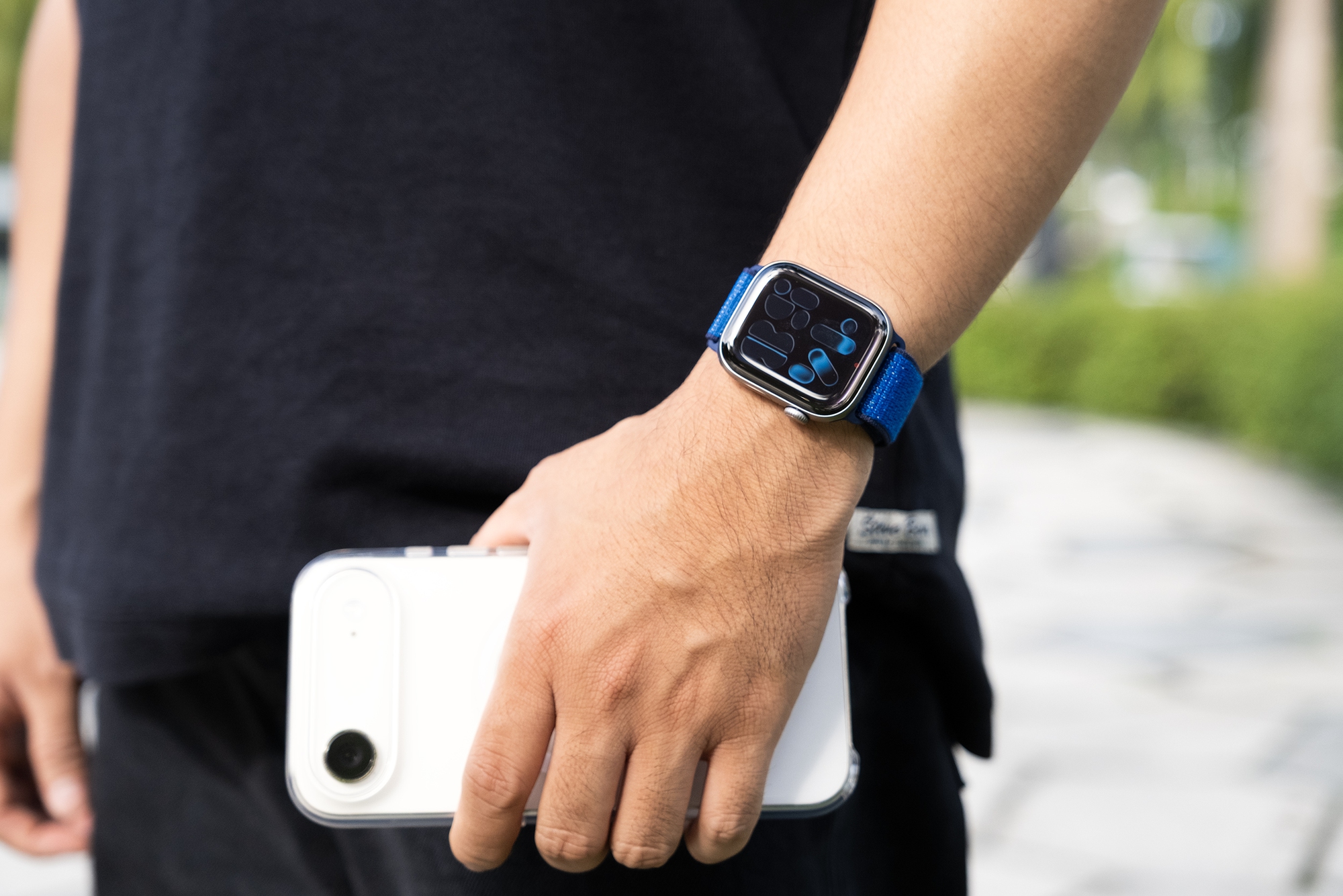 Mở hộp Apple Watch Series 11 chính hãng Việt Nam: Nhiều tính năng “wow” cực, trải nghiệm mượt mà!- Ảnh 5.