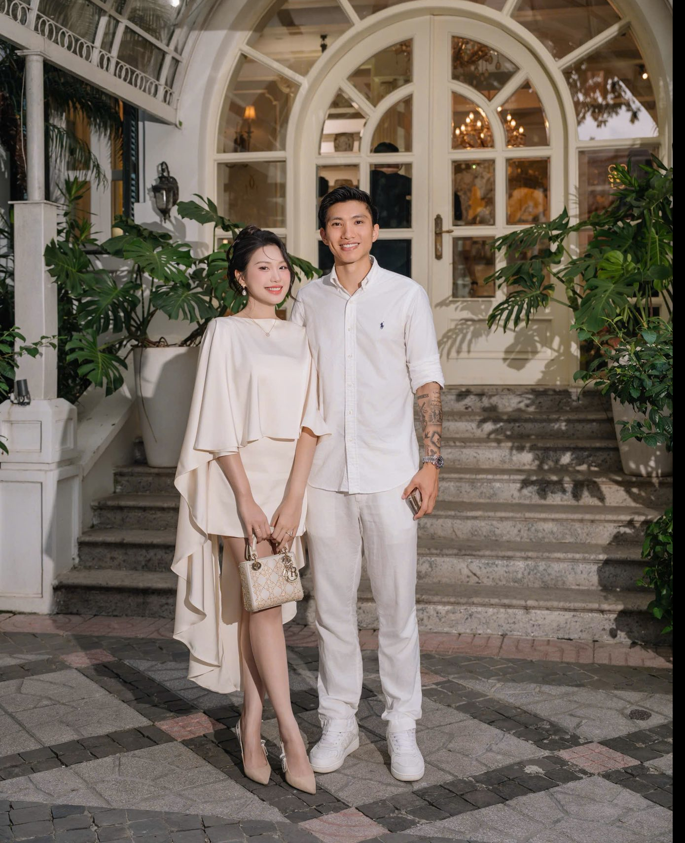 Bên trong biệt thự chục tỷ của Đoàn Văn Hậu - Doãn Hải My: Nội thất nhập khẩu châu Âu, hệ thống đèn trăm triệu- Ảnh 8.