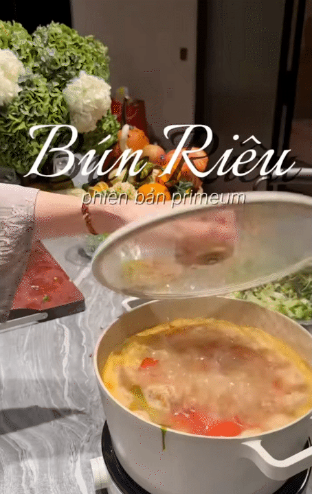 Kênh TikTok khiến mọi người xem xong đều phải tấm tắc: “Ồ thì ra lập gia đình là chill thế này!”- Ảnh 13.