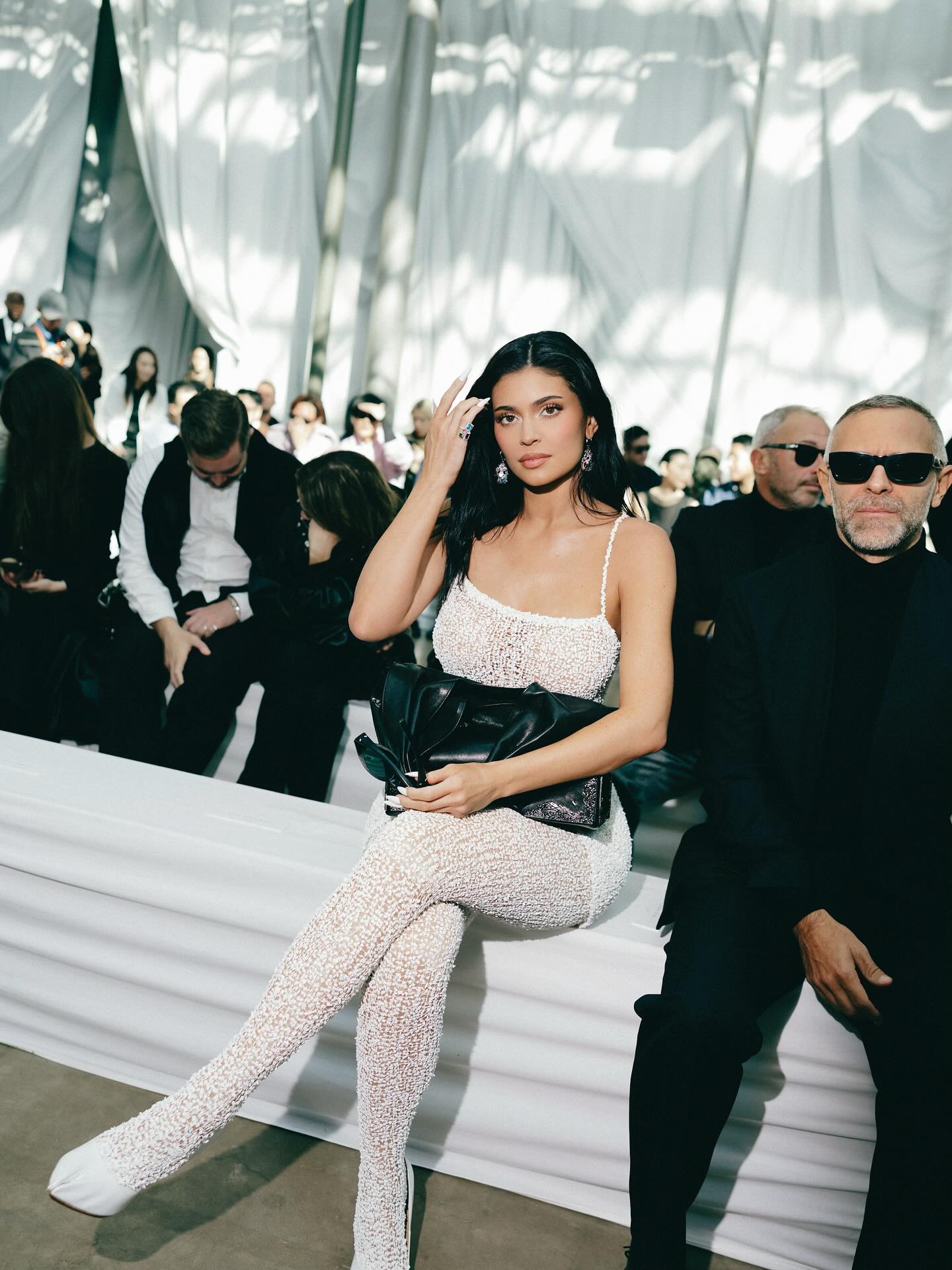 Kylie Jenner vẫn hở, nhưng sang hơn 10 năm trước!- Ảnh 16.