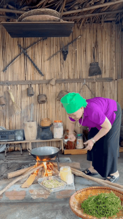 Món rau Tây Bắc gây sốt TikTok: Phắc cút tò ngòng là gì mà ai xem cũng muốn ăn thử?- Ảnh 6.