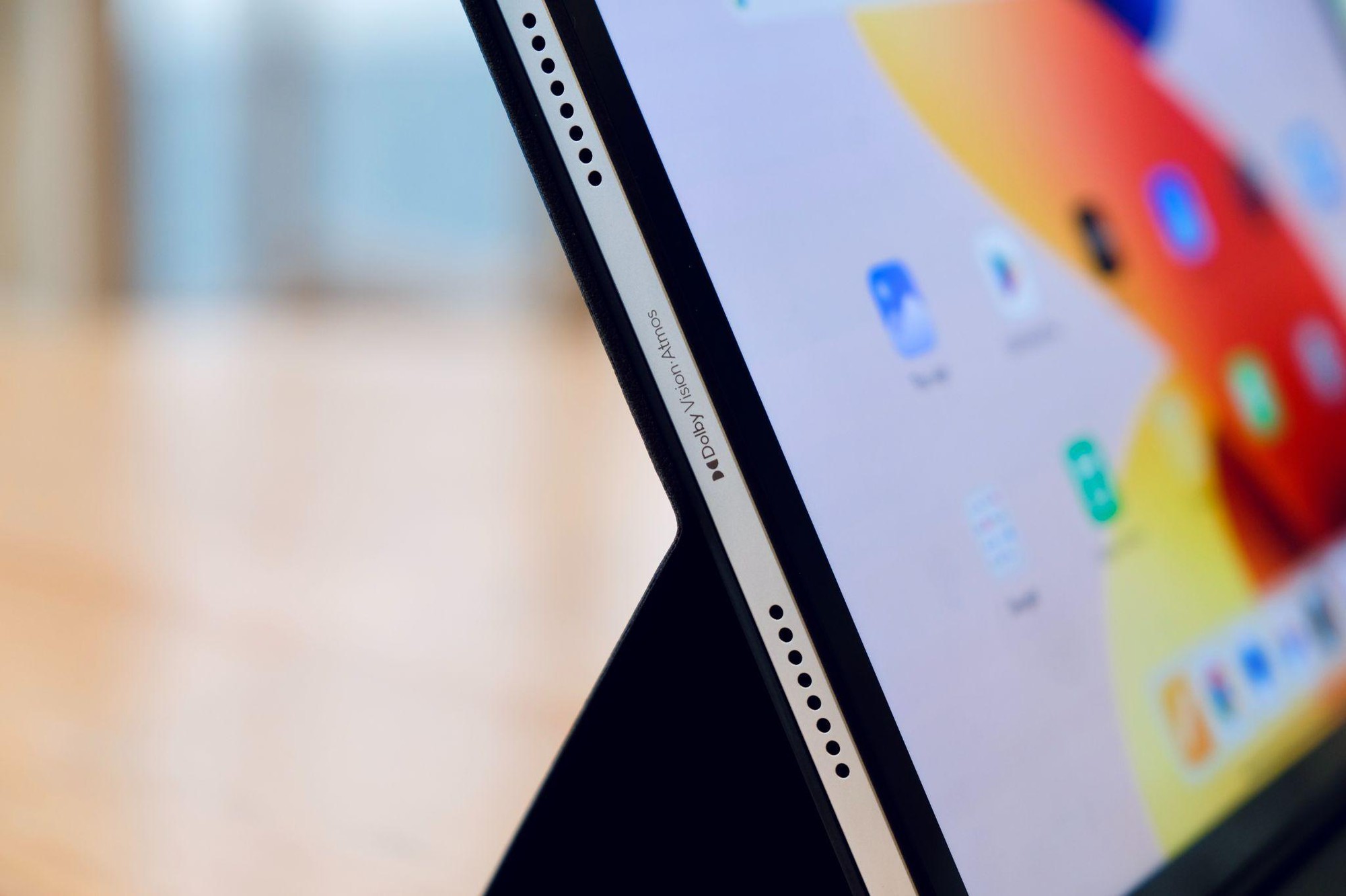 Trải nghiệm giải trí đỉnh cao cùng REDMI Pad 2 Pro: Pin 12.000mAh, màn lớn, âm thanh sống động- Ảnh 3.