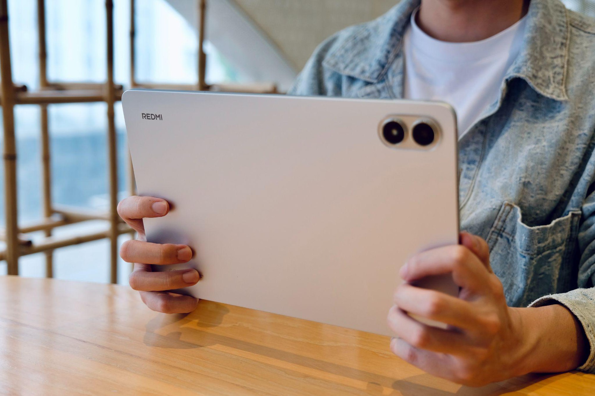 Trải nghiệm giải trí đỉnh cao cùng REDMI Pad 2 Pro: Pin 12.000mAh, màn lớn, âm thanh sống động- Ảnh 4.