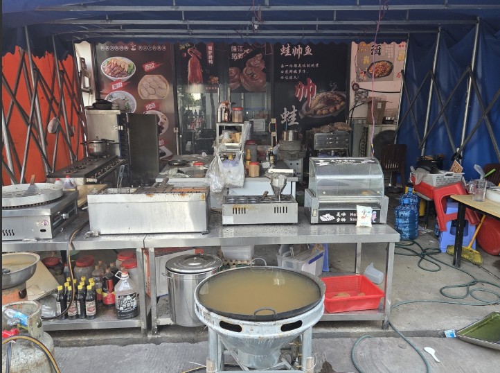 3 thứ kh&ocirc;ng thể t&igrave;m thấy trong s&ograve;ng bạc ở Campuchia - Tổng thống H&agrave;n Quốc ra lệnh khẩn sau vụ đột k&iacute;ch- Ảnh 1.