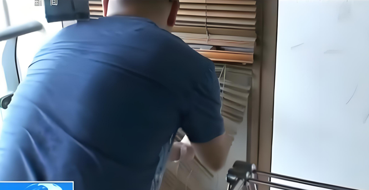 Rà soát toàn hệ thống, ngân hàng phát hiện tài khoản “ngủ đông” suốt 3 năm bỗng giao dịch hơn 369 tỷ đồng: Cảnh sát lập tức vào cuộc phanh phui nguồn gốc số tiền phạm pháp- Ảnh 1.