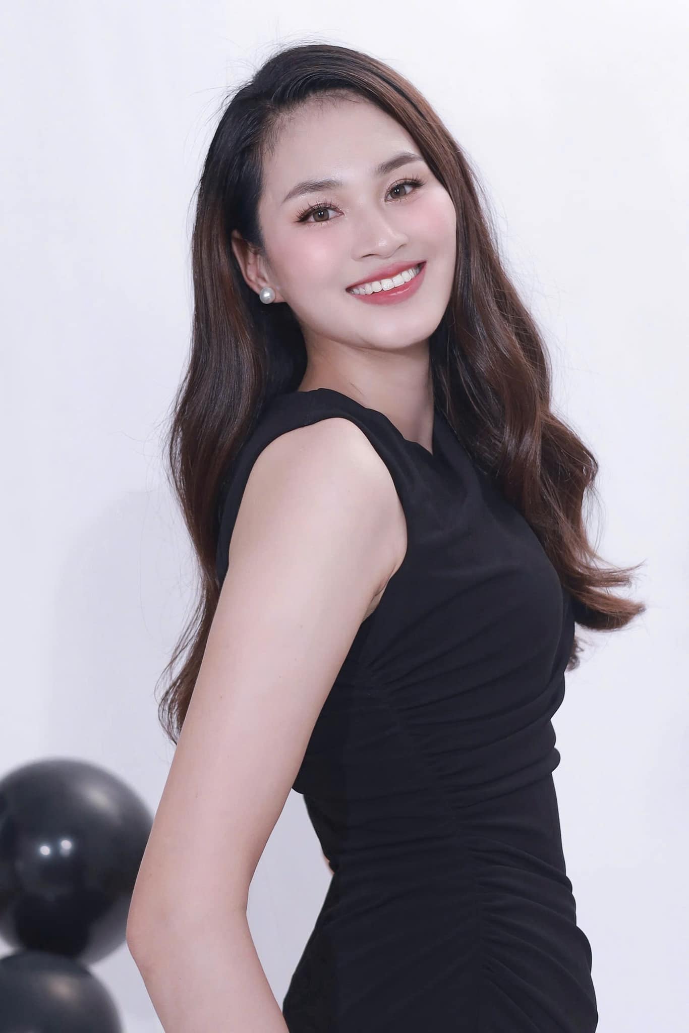 Giờ mới biết chị gái Hoa hậu Đỗ Hà cỡ này- Ảnh 9.