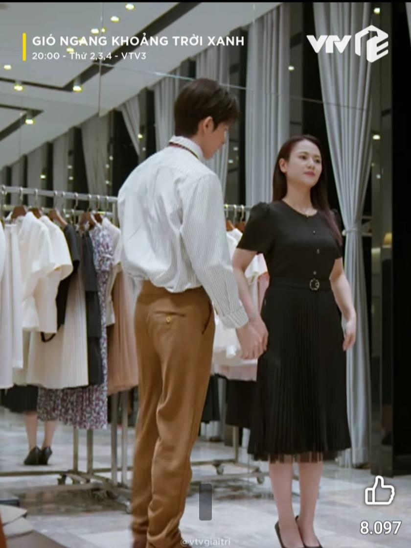"Chồng Phương Oanh" ăn mặc thế này mà tiểu tam say mê vậy sao?- Ảnh 4.
