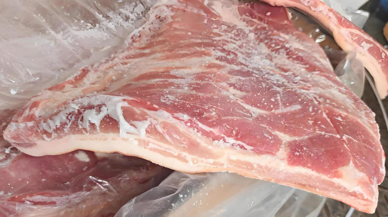 Đừng ham rẻ khi mua thịt heo: 4 loại thịt rẻ mấy cũng tuyệt đối không nên lấy- Ảnh 3.