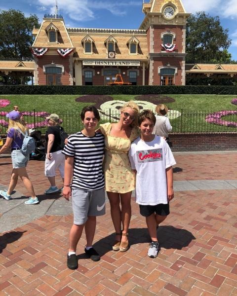 Cuối cùng thì chồng cũ Britney Spears đang âm mưu chuyện gì?- Ảnh 2.