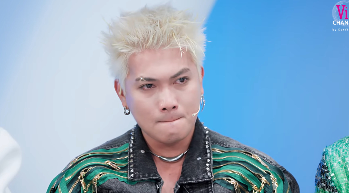 Cả dàn rapper khóc nức nở, biểu cảm “xấu lạ” khiến netizen không thể buồn nổi- Ảnh 1.