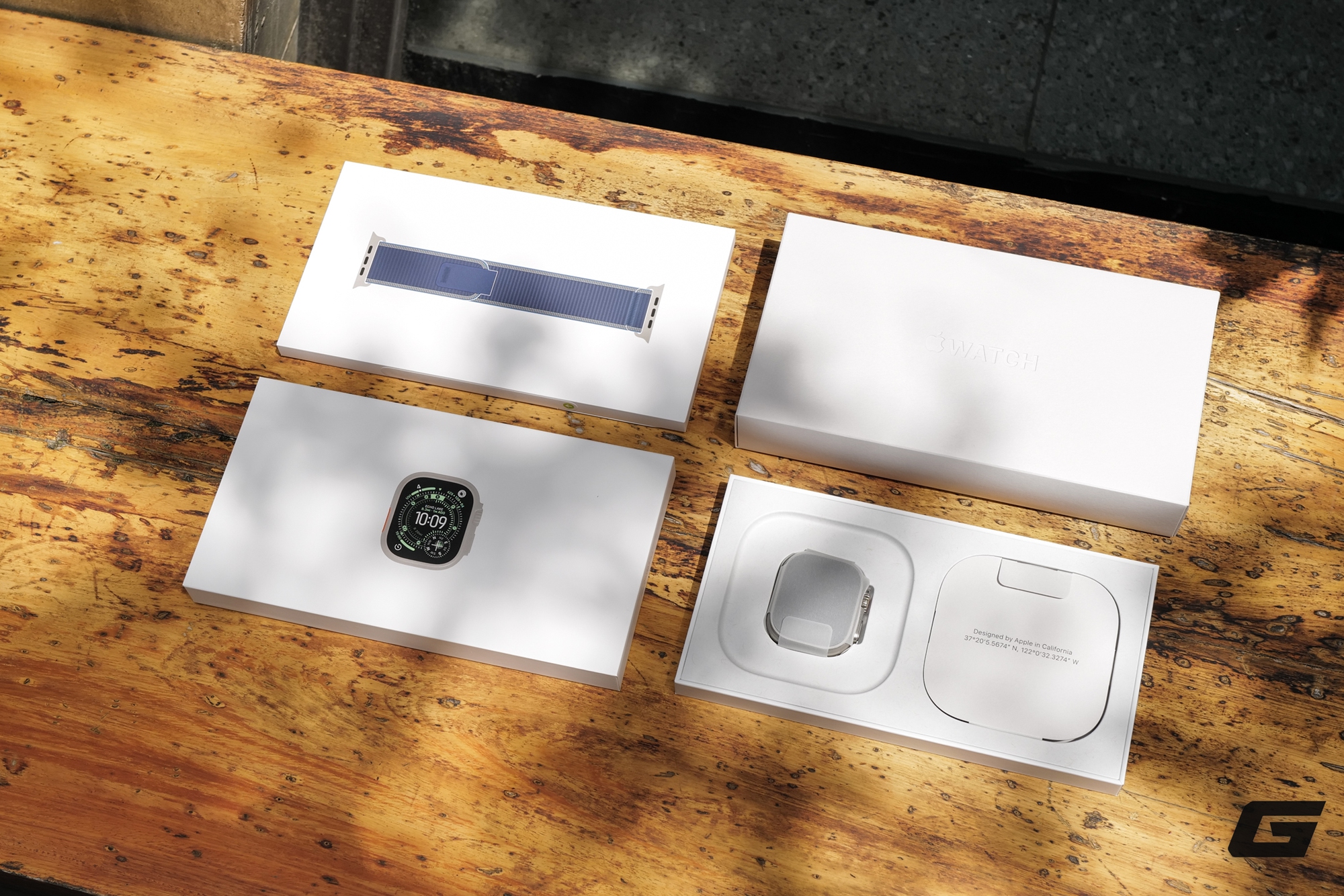 Mở hộp Apple Watch Ultra 3 Titan Tự Nhiên: Vẫn là “ngọn hải đăng” của smartwatch, nay còn bền bỉ và mạnh mẽ hơn- Ảnh 3.