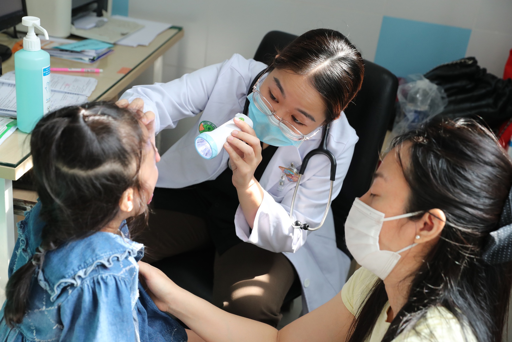 Bệnh nhân hô hấp nhập viện tăng chóng mặt- Ảnh 7.
