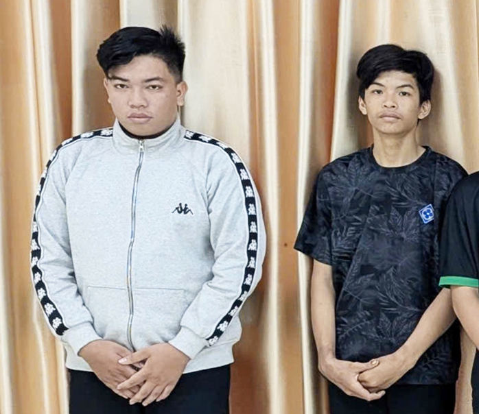 Chân dung 8 đối tượng cướp tài sản trên đường đi cúng Bà Chúa xứ núi Sam- Ảnh 3. Chân dung 8 đối tượng cướp tài sản trên đường đi cúng Bà Chúa xứ núi Sam- Ảnh 3.