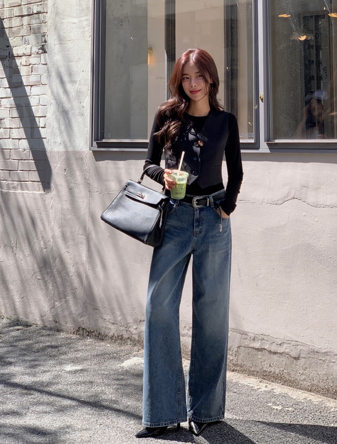 4 mẫu áo công sở phải có trong mùa đông để style đi làm sành điệu hơn hẳn năm ngoái- Ảnh 7.