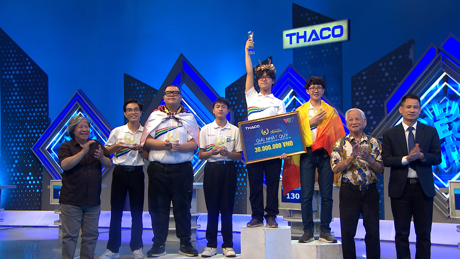 Diễn biến trận thi Quý đặc biệt nhất lịch sử Olympia- Ảnh 4.