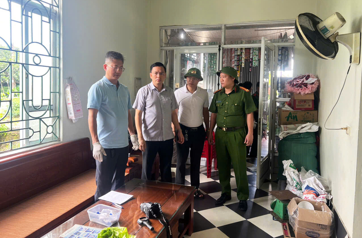 Bắt nghi phạm sát hại chủ tiệm tạp hóa ở Quảng Ninh sau 9 tiếng nhận báo án- Ảnh 2. Bắt nghi phạm sát hại chủ tiệm tạp hóa ở Quảng Ninh sau 9 tiếng nhận báo án- Ảnh 2.